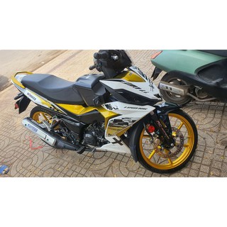 tem rời winner xe đen