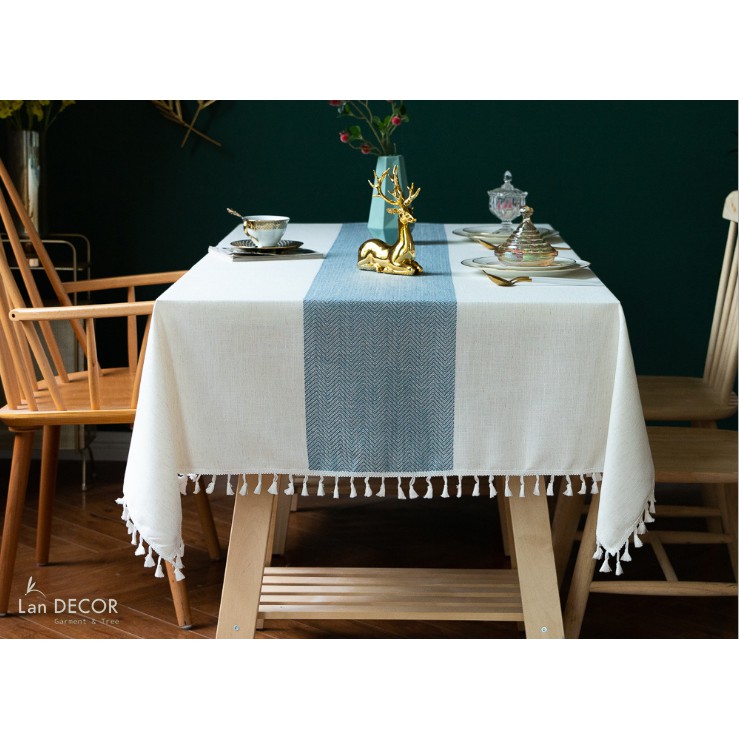 Khăn trải bàn đẹp Landecor nền trắng sọc xanh nhã nhặn - TB455