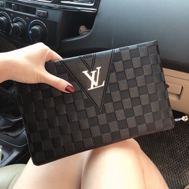 Ví cầm tay bản to thời trang