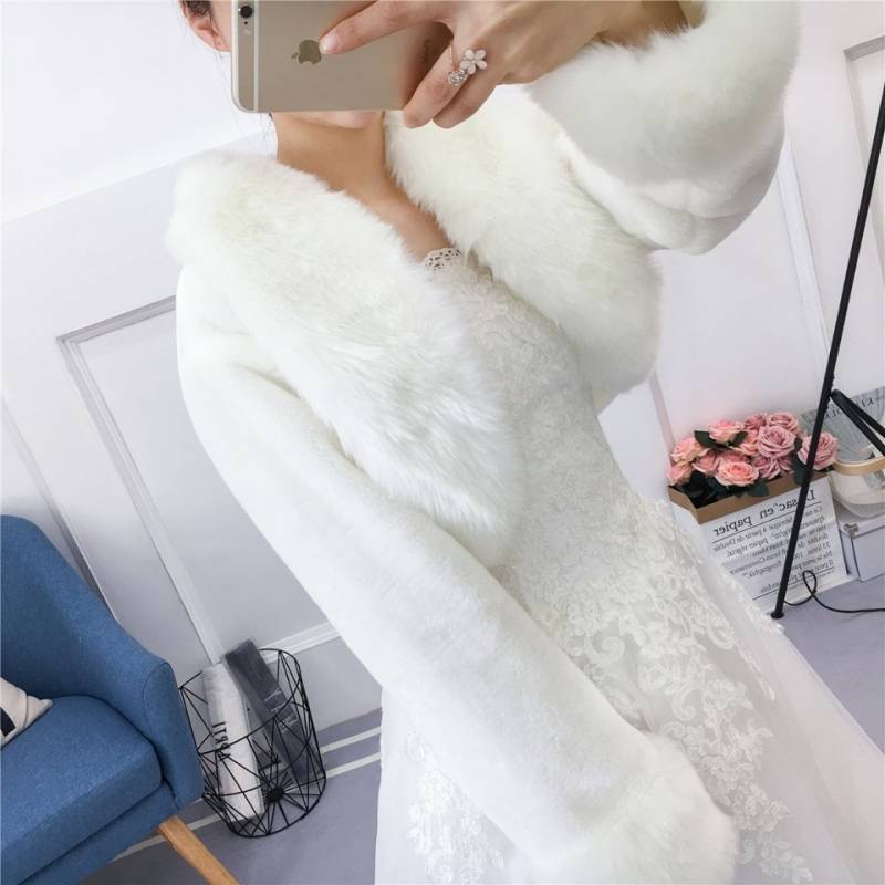Áo Choàng Giả Lông Thú Giữ Ấm Mùa Thu Đông Cho Cô Dâu | BigBuy360 - bigbuy360.vn