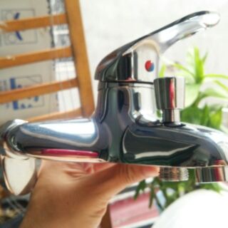 Củ sen nóng lạnh chất liệu đồng