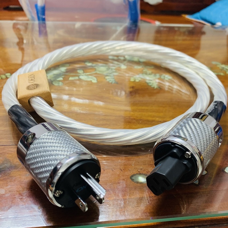 Dây nguồn Nordost Odin