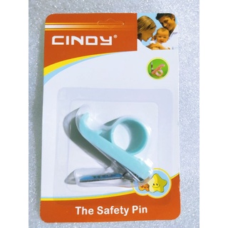 Bấm móng tay CINDY cho bé