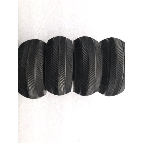 Bánh Xe Máy Phát Điện - Bánh Xe Cau Su Đúc