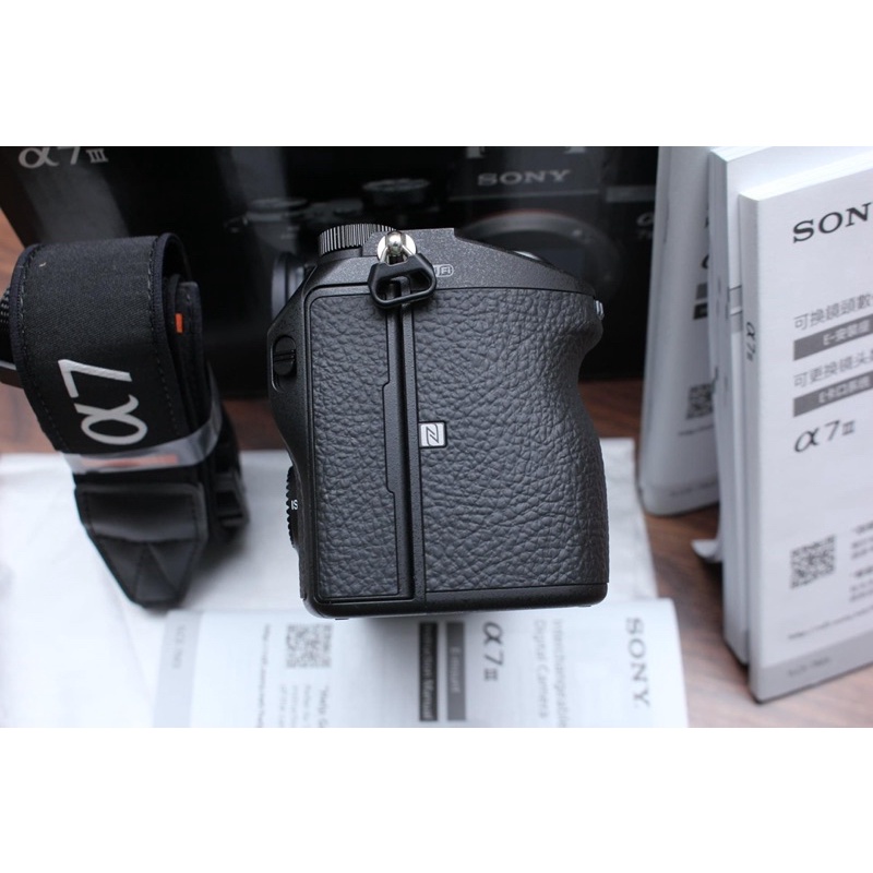 Máy ảnh Sony A7 mark III, mới 99% hàng chính hãng sony VN