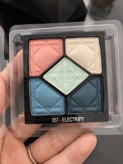 Phấn mắt dior