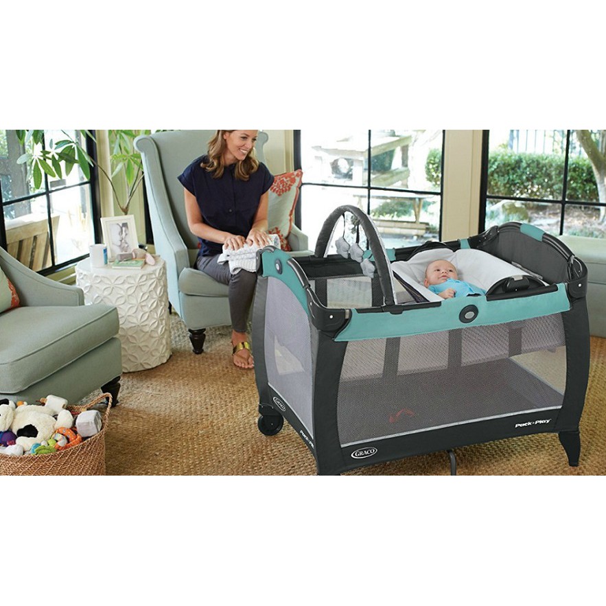 GIƯỜNG CŨI GRACO REVERSIBLE NAPPER &amp; CHANGER BODEN