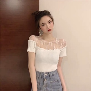 Áo trễ vai phối lưới