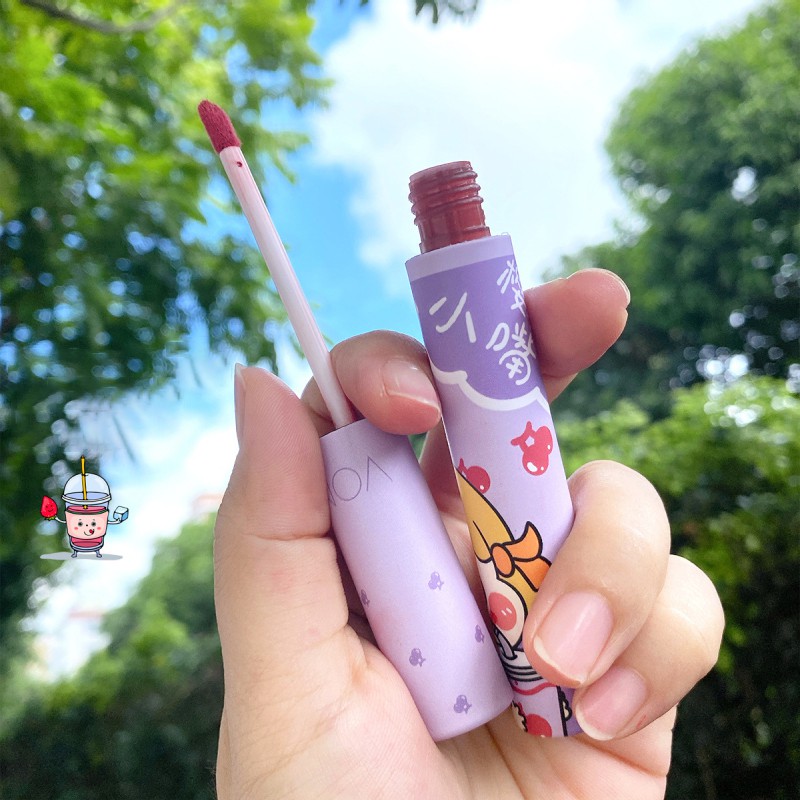 [Hàng mới về] Set son kem Vongee dưỡng ẩm màu lì chống thấm nước không dính vào ly uống | BigBuy360 - bigbuy360.vn