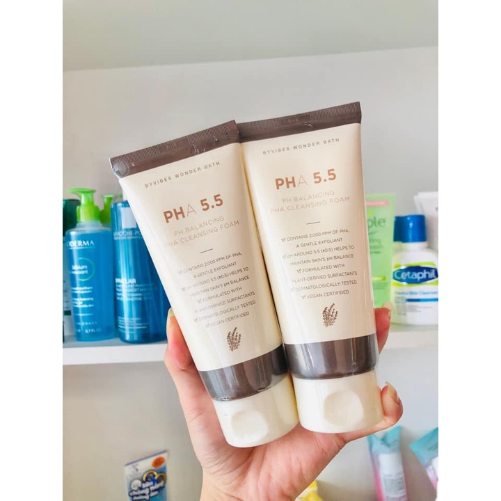 Sữa rửa mặt 𝗕𝗬𝗩𝗜𝗕𝗘𝗦 𝗪𝗢𝗡𝗗𝗘𝗥 𝗕𝗔𝗧𝗛 𝗣𝗛𝗔 𝟱.5