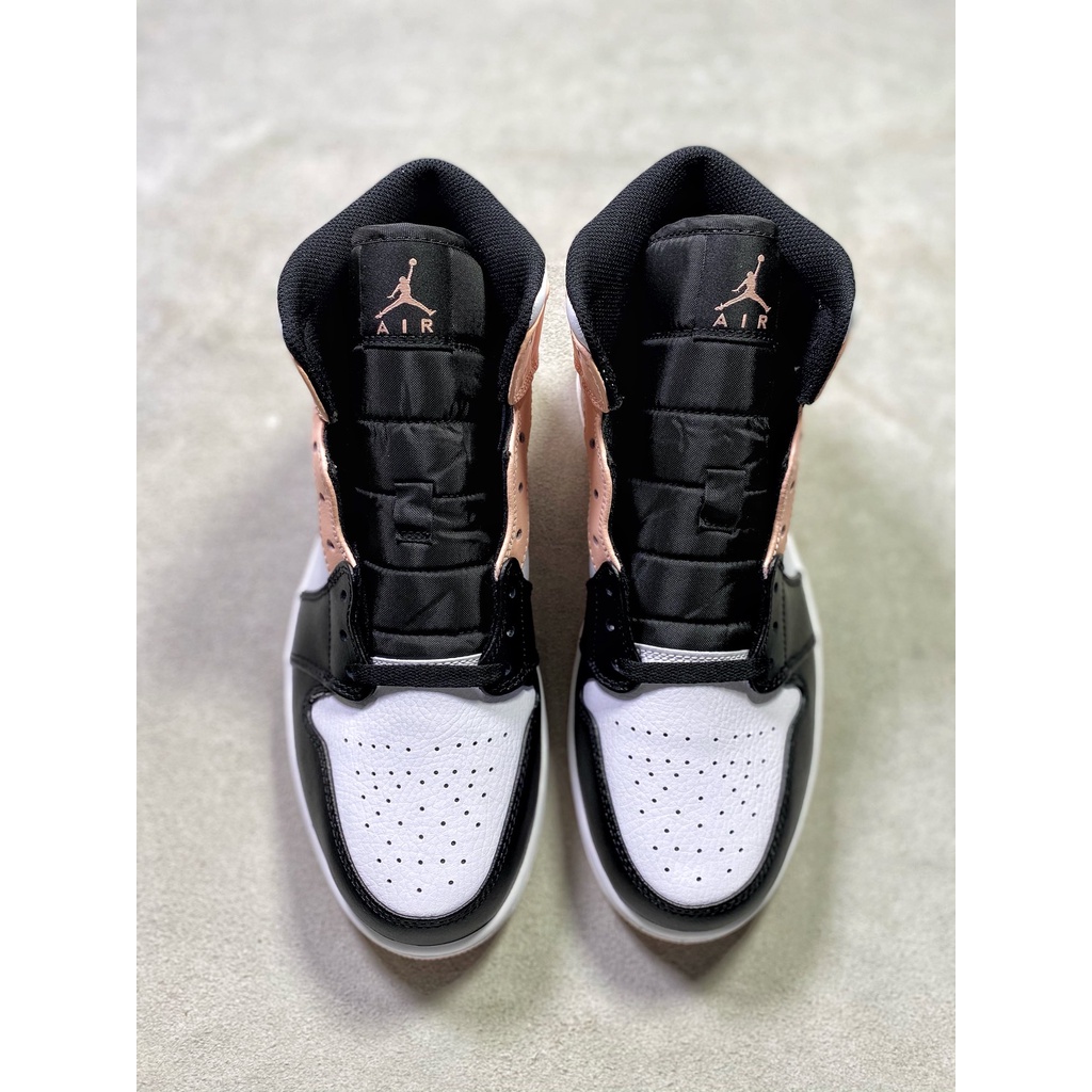 Giày Air Jordan 1 Mid "Crimson Tint"