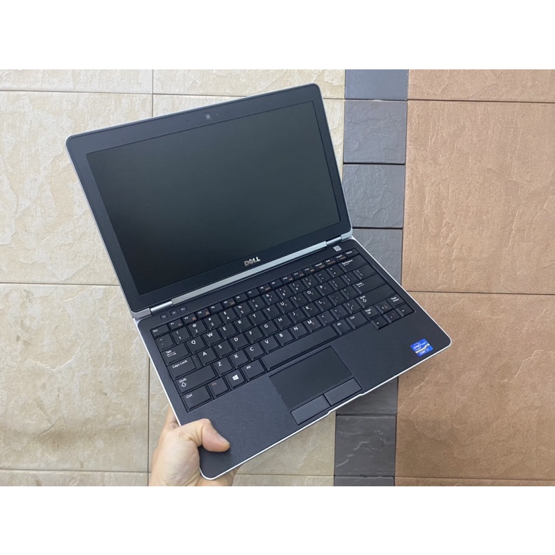 Laptop cũ dell latitude E6230 i7 3520m, ram 4GB, hdd 320gb, màn hình 12.5 inch