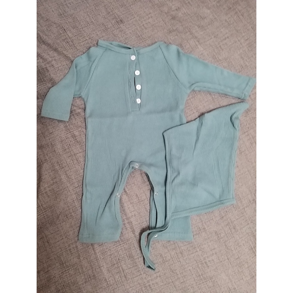 [Có ảnh thật][size 75/6-12 month] Jumpsuit dài chất liệu nhung tăm dày dặn kèm mũ cho bé