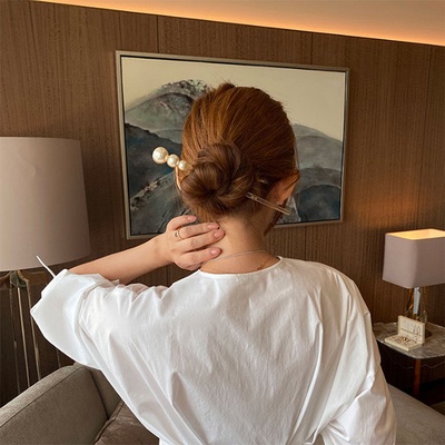 Trâm cài tóc chữ U đính lông vũ duyên dáng hợp thời trang