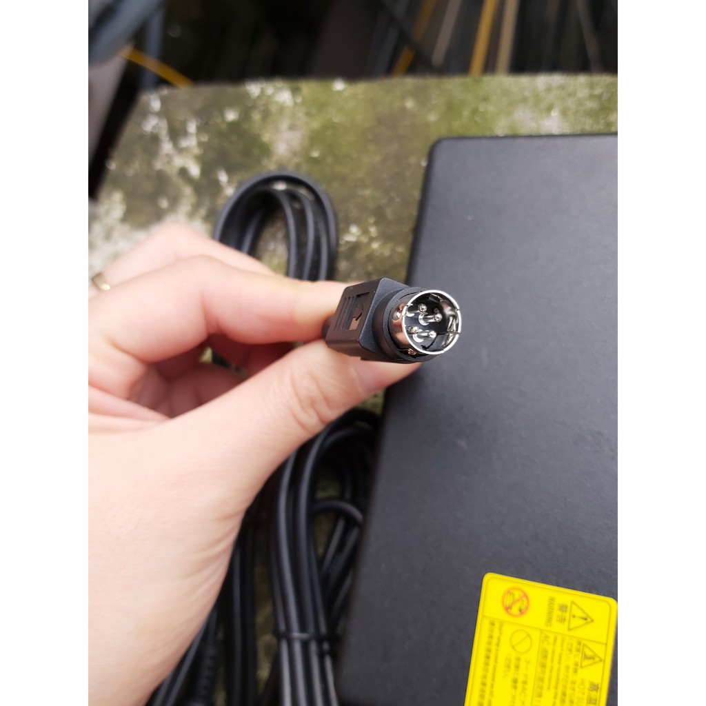 nguồn 24V 5A chân cắm 4 pin