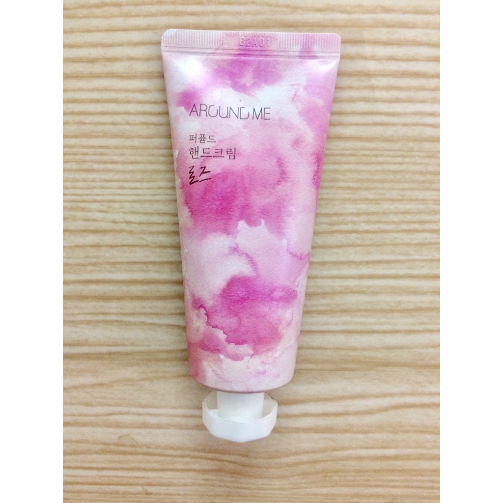 Kem dưỡng da tay hươu xạ  Around me happniness hand cream musk  60g