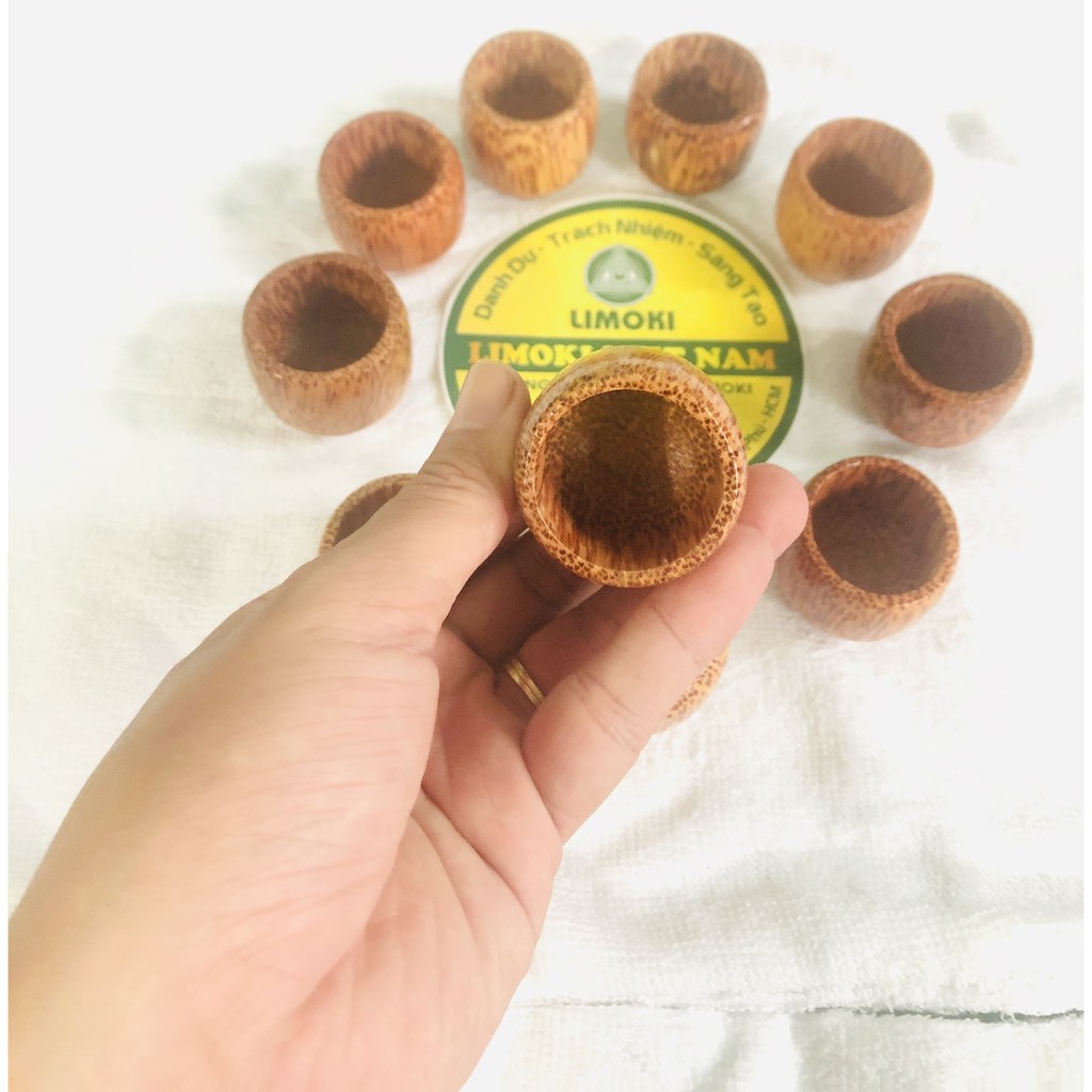 Bộ 10 Ly Uống Rượu Gỗ Dừa Lâu Năm