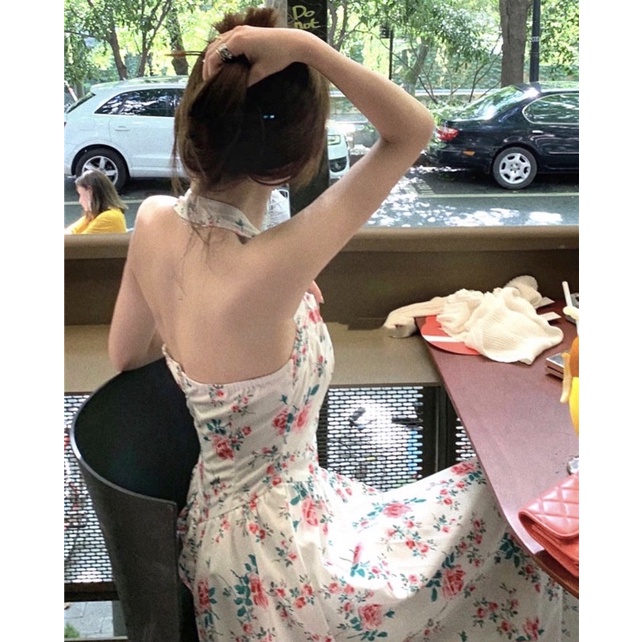 SET ĐẦM HOA CỔ YẾM HỞ LƯNG + ÁO KHOÁC TRẮNG