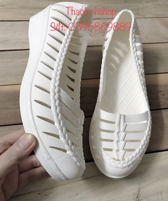 Giày nữ nhựa cao cấp đi nắng mưa | BigBuy360 - bigbuy360.vn