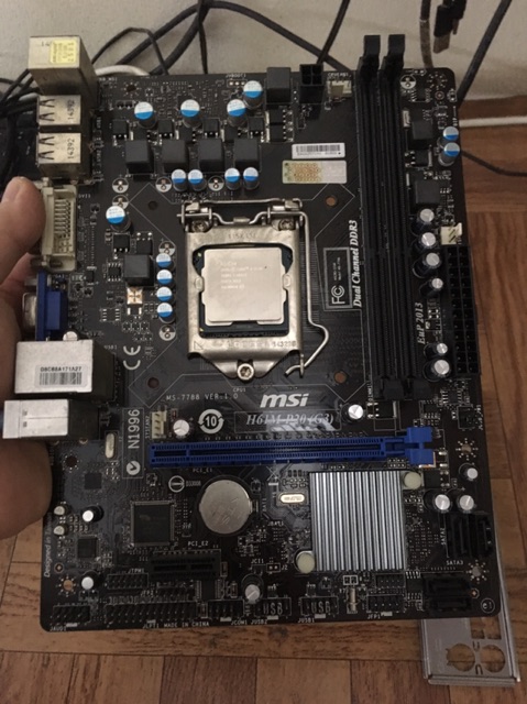 COMBO Main MSI H61 + Chip Core i3 3220 + Ram 4GB Tặng Fan CPU