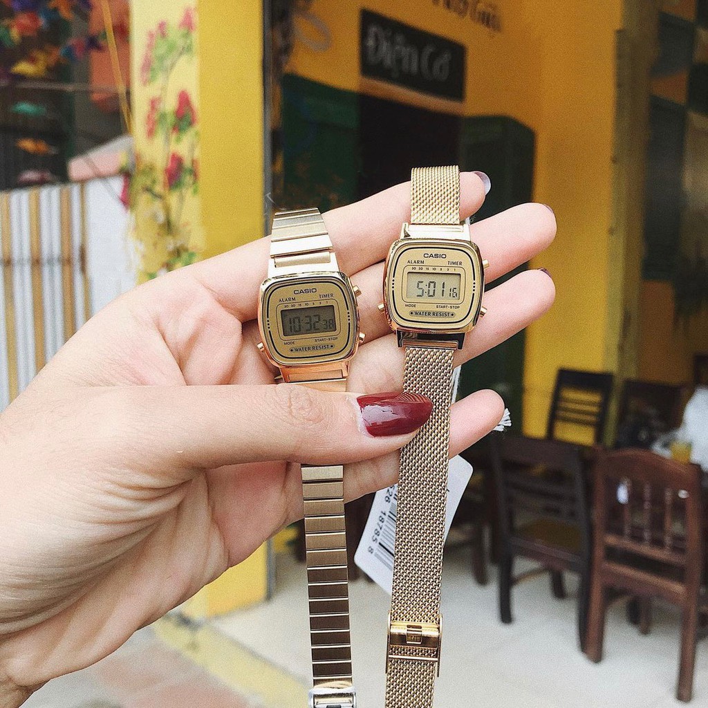 Đồng hồ nữ Casio điện tử chính hãng mặt vuông chống nước 3ATM , dây kim loại -LA670W