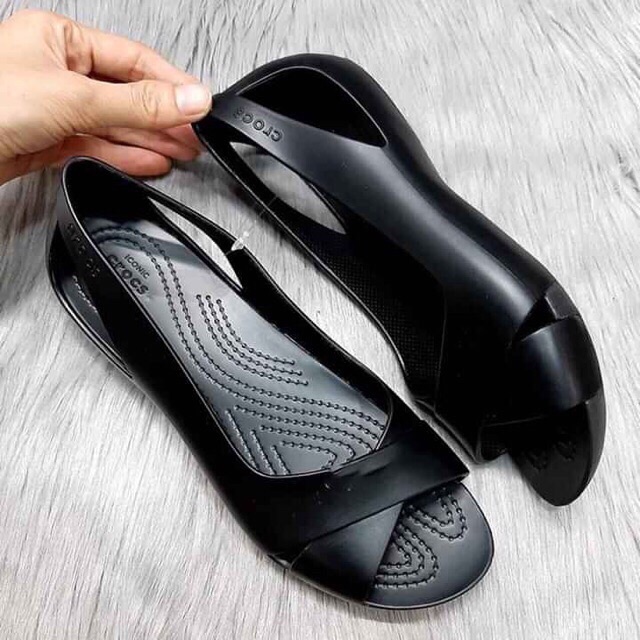 Sandal nữ Croc.s senre màu đen siêu xinh