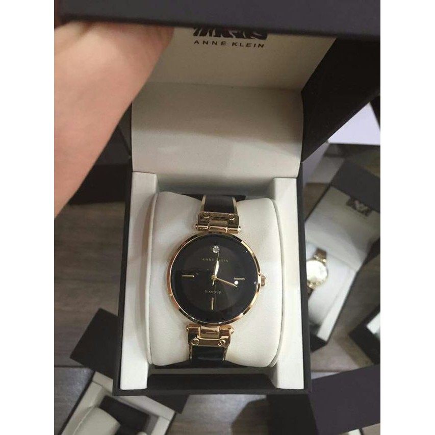 ĐỒNG HỒ NỮ ANNE KLEIN AK1980BKGB  Diamond-accented Dial Black and Gold-tone