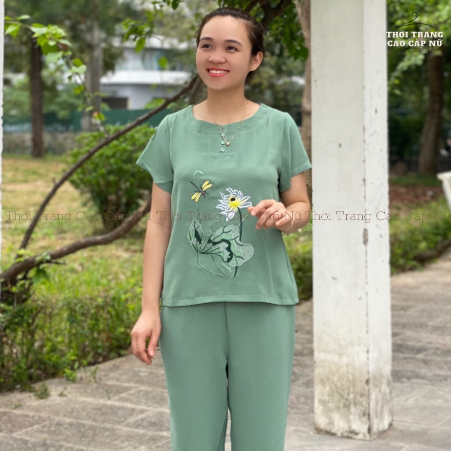 Đồ Bộ Trung Niên Cho Mẹ Mặc Nhà Thêu Hoa Chất Đũi Mềm Mịn,Thoáng Mát Thâm Hút Mồ Hôi TN15 - MT.shop