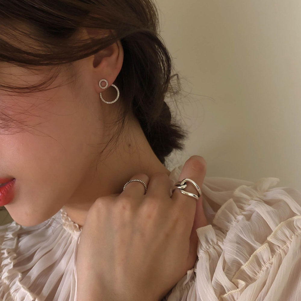 Đôi Khuyên Tai Nữ Hình Tròn Thời Trang Hàn Quốc