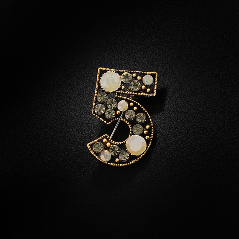 Ghim cài áo hình chữ số 5 đính đá phong cách thời trang sang trọng