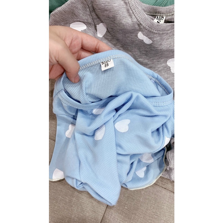 Bộ cotton tăm trái tim mặc ở nhà cho bé gái 20-30kg