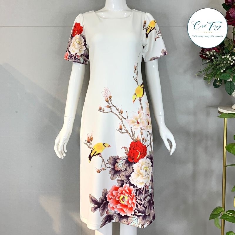 Đầm kiểu trung niên nữ cho mẹ kiểu họa tiết hoa lạ mắt Siêu sang A18, co dãn thoải mái - Thời trang Cát Tường
