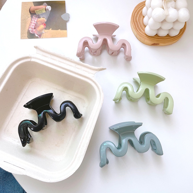 Kẹp Tóc Hình Cá Mập Phong Cách Hàn Quốc Cho Nữ