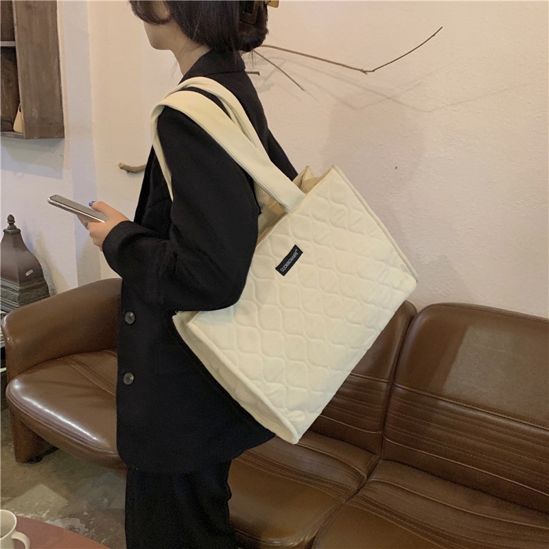 Túi đeo chéo vai sức chứa lớn năng động thời trang IELGY