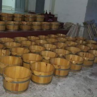 Chậu gỗ ngâm chân có lắp
