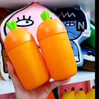 Bình Nước Hình Cà Rốt Và Tai Thỏ 400ML