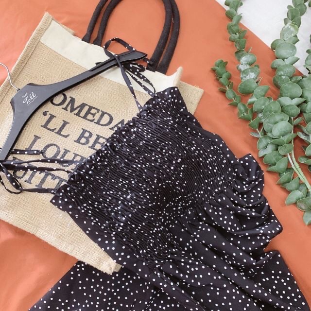 Đầm váy 2 dây dáng xoè  Đen Trắng Chấm bi Chất liệu voan
