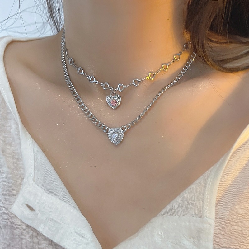 Dây Chuyền Hình Trái Tim Đính Đá Sang Trọng Cho Nữ