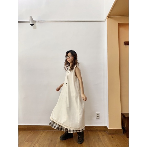 Đầm sát nách form A