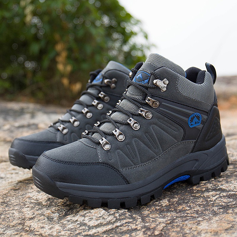 Large 38 ~ 47 waterproof mountain climbing shoes for men