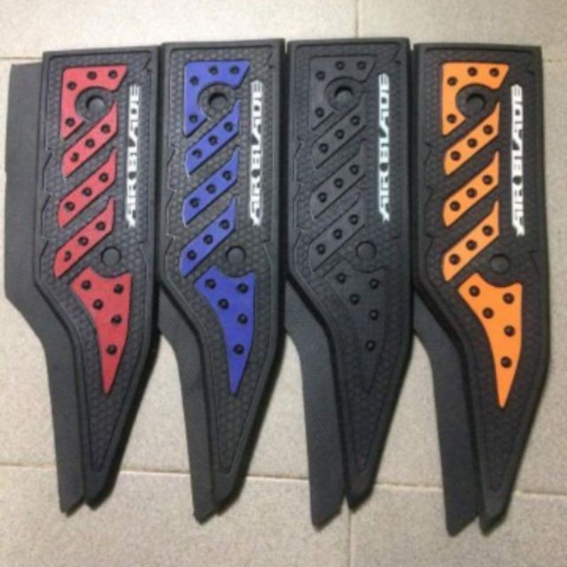 Thảm Gác Chân AB AirBlade 2016-2019 Cao Su