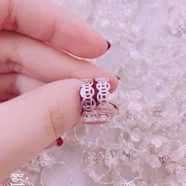 Nhẫn kim tiền pha bạc