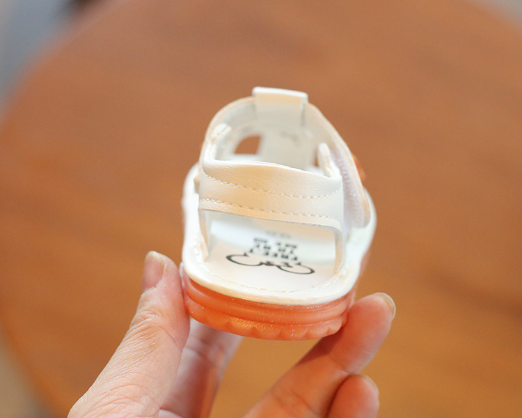 Giày sandal SANTIKUN tập đi chống trượt có âm thanh xinh xắn dành cho bé trai và bé gái