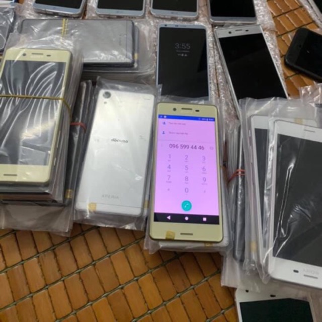 Điện thoại sony Xperia X performance