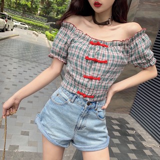 Áo Trễ Vai Nút Cài Cổ Trang