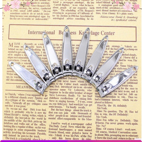 Bấm móng tay - dụng cụ cắt móng tay thép inox thiết kế nhỏ gọn, tiên lợi treo cùng chìa khóa mang theo bên người