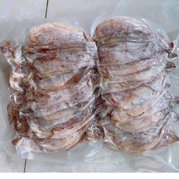 15 - 20 con mực khô nhỡ (khoảng 200gram)