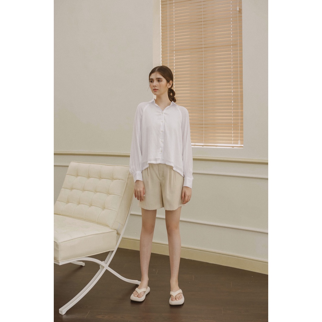 Happy Zoo - Quần shorts xếp ly kem
