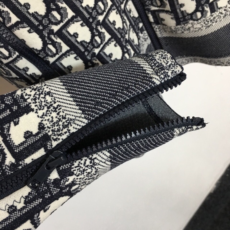 Bộ đồ dệt kim mới logo hoa lá cũ Áo khoác cardigan có dây kéo dài tay + quần short, màu xanh đậm dior CD