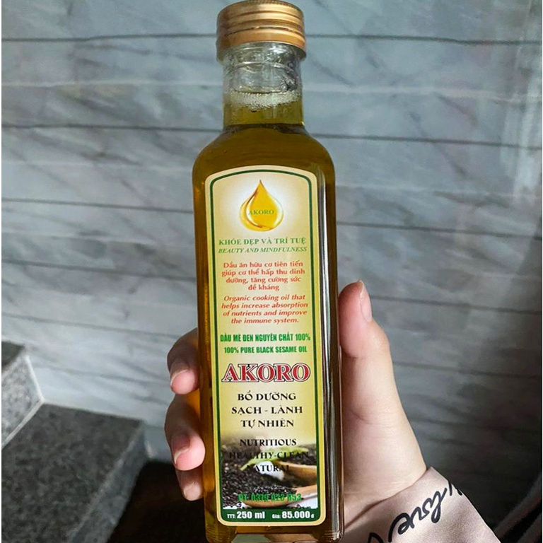 Dầu mè  đen ép lạnh hữu cơ thương hiệu Akoro 100% tự nhiên nguyên chất